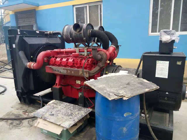 赤城租赁发电机-发电机租赁厂家给大家介绍发电机失磁现象